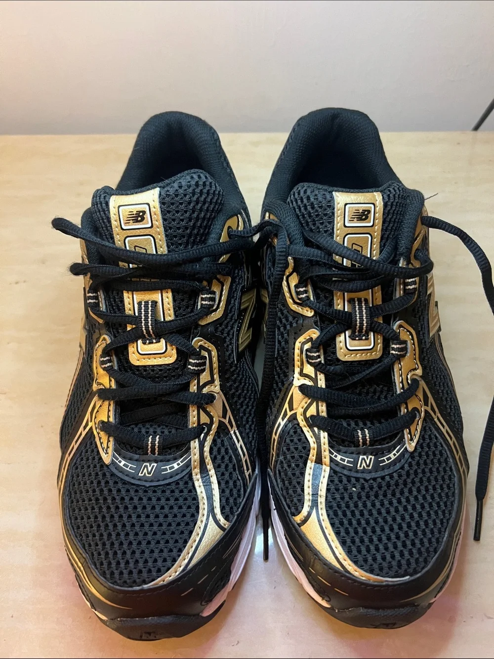 New Balance Men’s Black and Gold Athletic Running Shoes